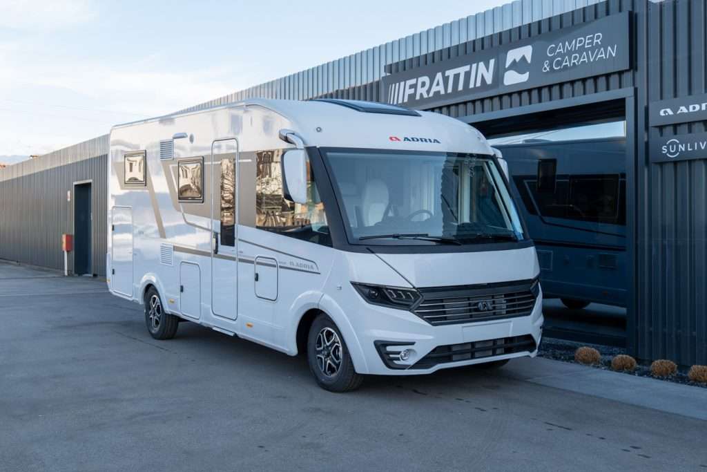 adria sonic 600 sl pack wildfree patente b 4 posti omol 248992 0001