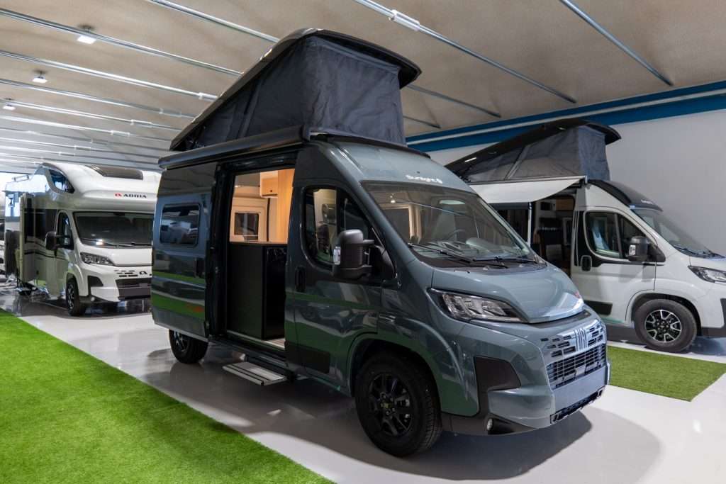 sunlight cliff 540 adventure 261054 0001