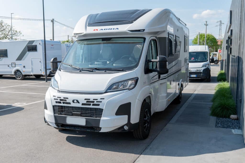 adria matrix axess 670 sc 264857 0001